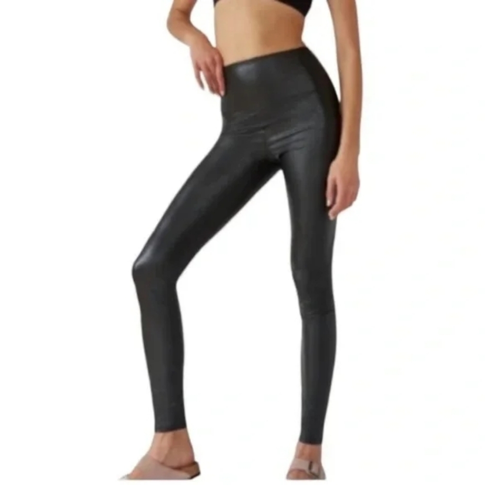 Aritzia Wilfred Free Daria High Waisted Faux Leather Leggings Pants Black Sz S